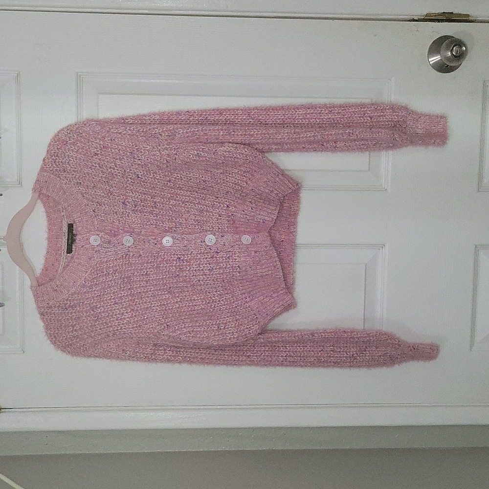 Sweater/Cardigan